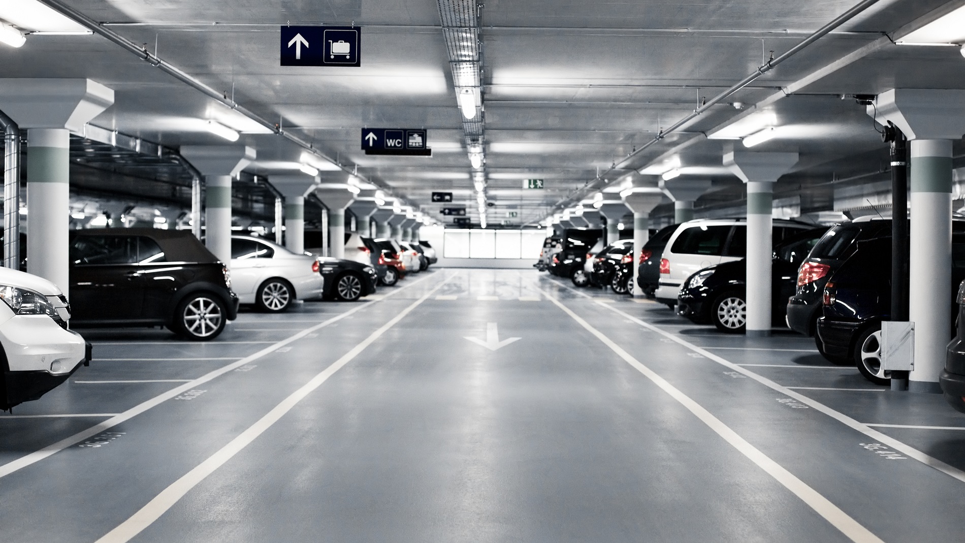 Beautyworld Saudi Arabia - Parking