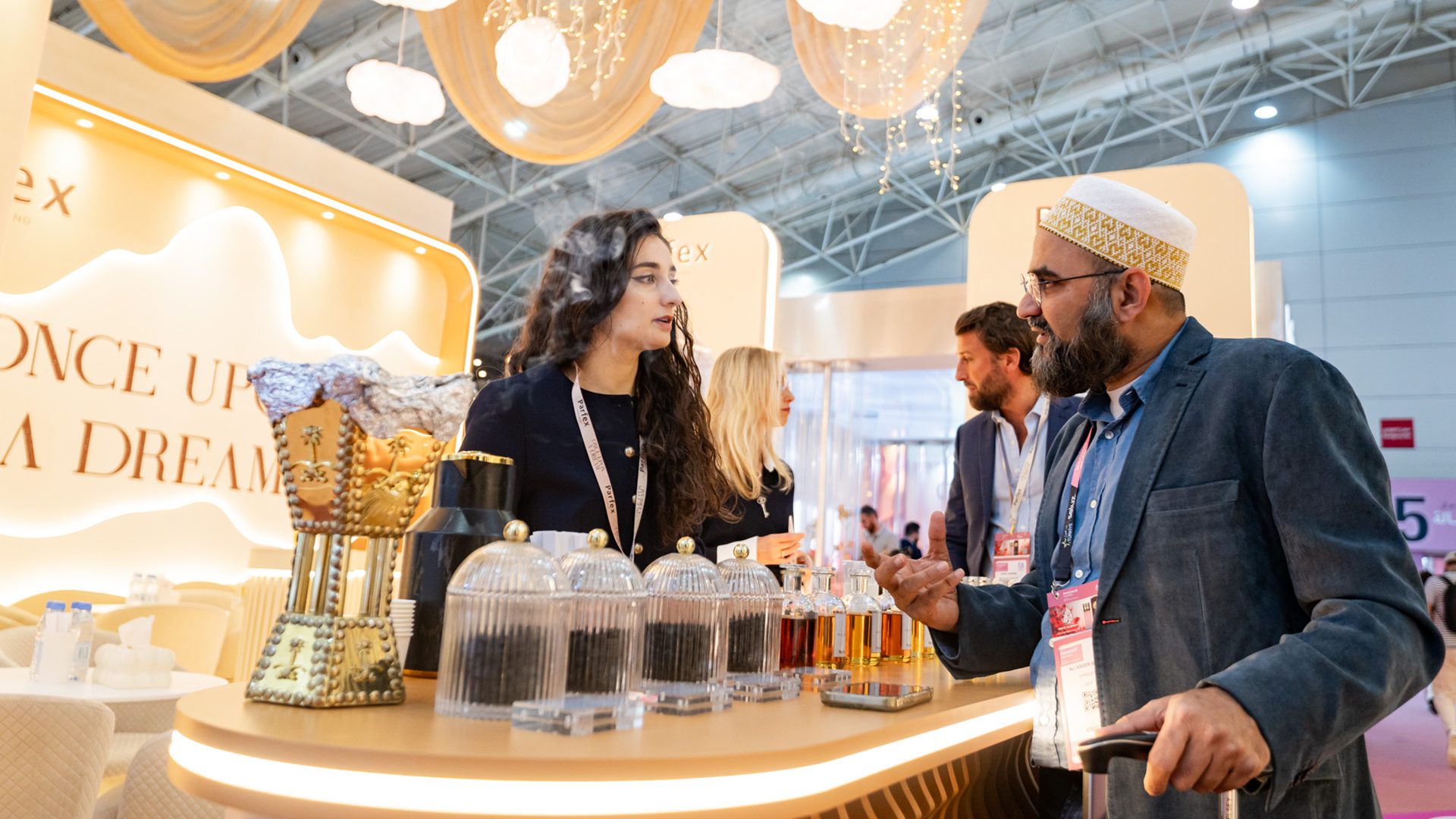 Beautyworld Riyadh - Visitor and exhibitor interaction